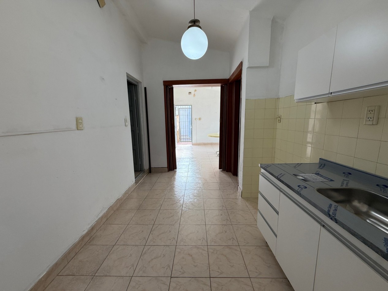 VENTA | Casa de 2 dormitorios Apta Credito - Zona 3 de Febrero y Vucetich - Parana