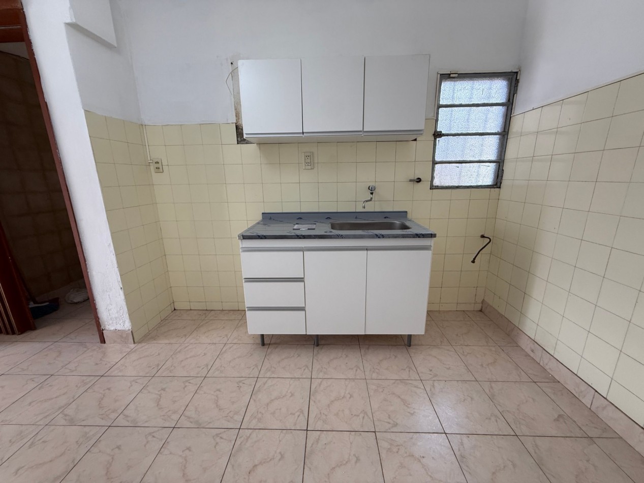 VENTA | Casa de 2 dormitorios Apta Credito - Zona 3 de Febrero y Vucetich - Parana