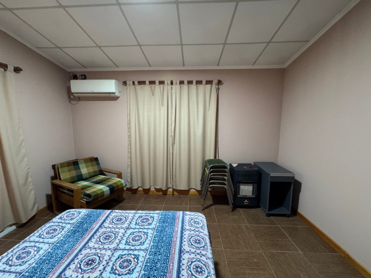 SE VENDE CASA CON AMPLIO TERRENO