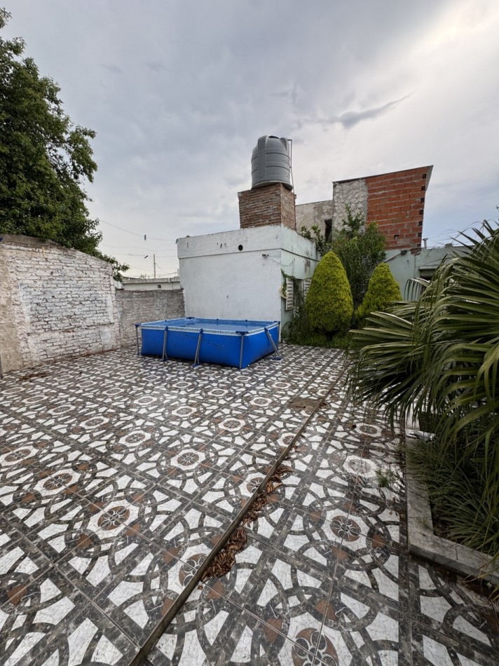 SE VENDE CASA ZONA GARRIGO Y MIGUEL DAVID