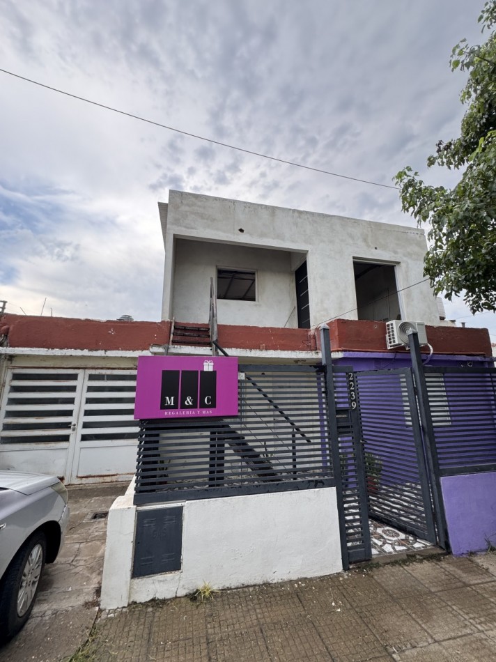 SE VENDE CASA ZONA GARRIGO Y MIGUEL DAVID
