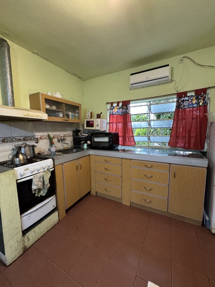 SE VENDE CASA ZONA GARRIGO Y MIGUEL DAVID