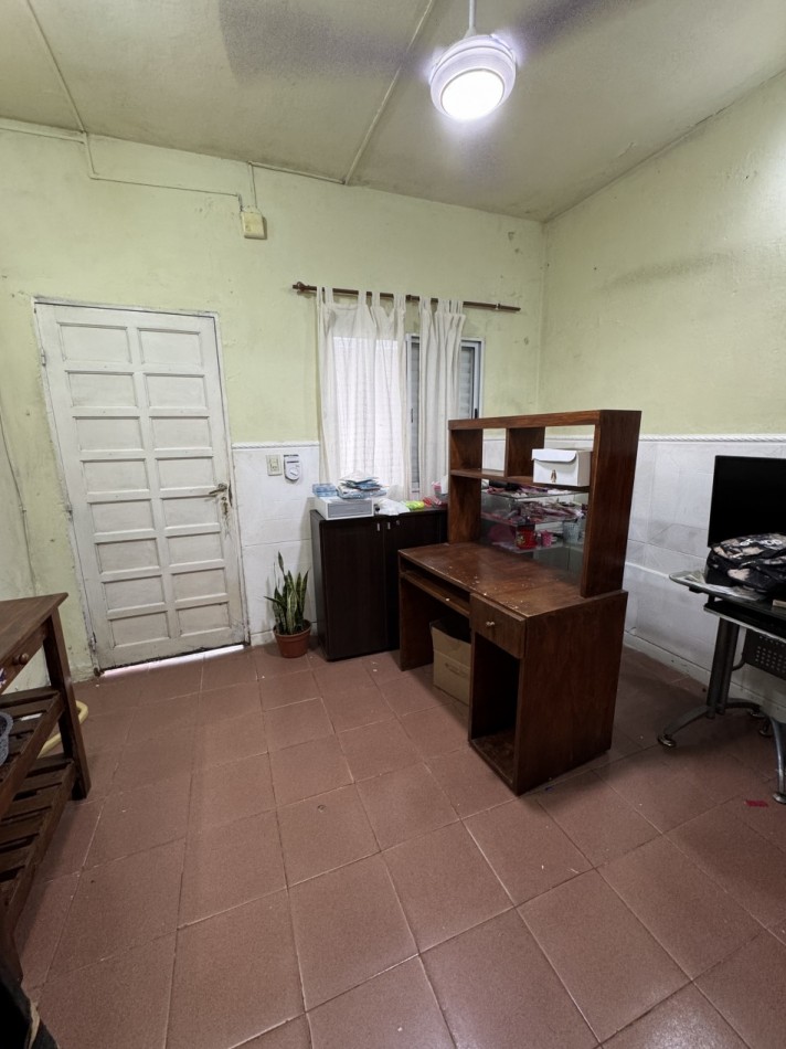 SE VENDE CASA ZONA GARRIGO Y MIGUEL DAVID
