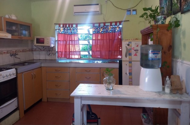 SE VENDE CASA ZONA GARRIGO Y MIGUEL DAVID