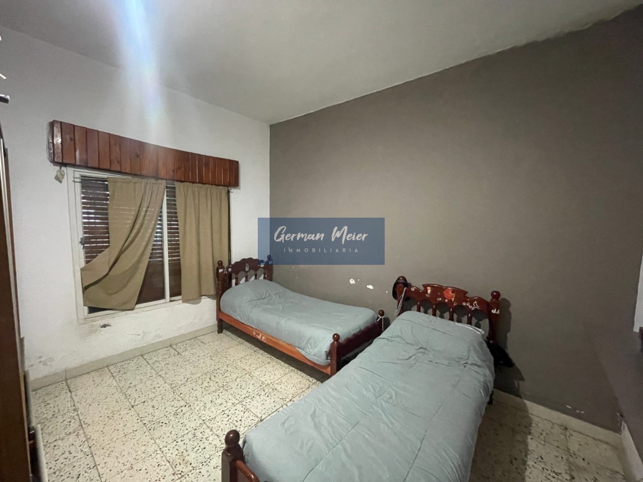 VENDO - Casa 3 dormitorios con patio y cochera APTA CREDITO HIPOTCARIO en Parana - Entre Rios