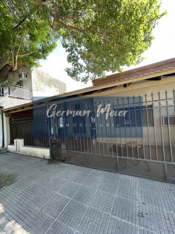 SE VENDE CASA ZONA AV EJERCITO Y GUTIERREZ