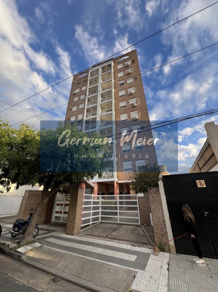 SE VENDE DEPARTAMENTO CENTRICO DE DOS DORMITORIOS