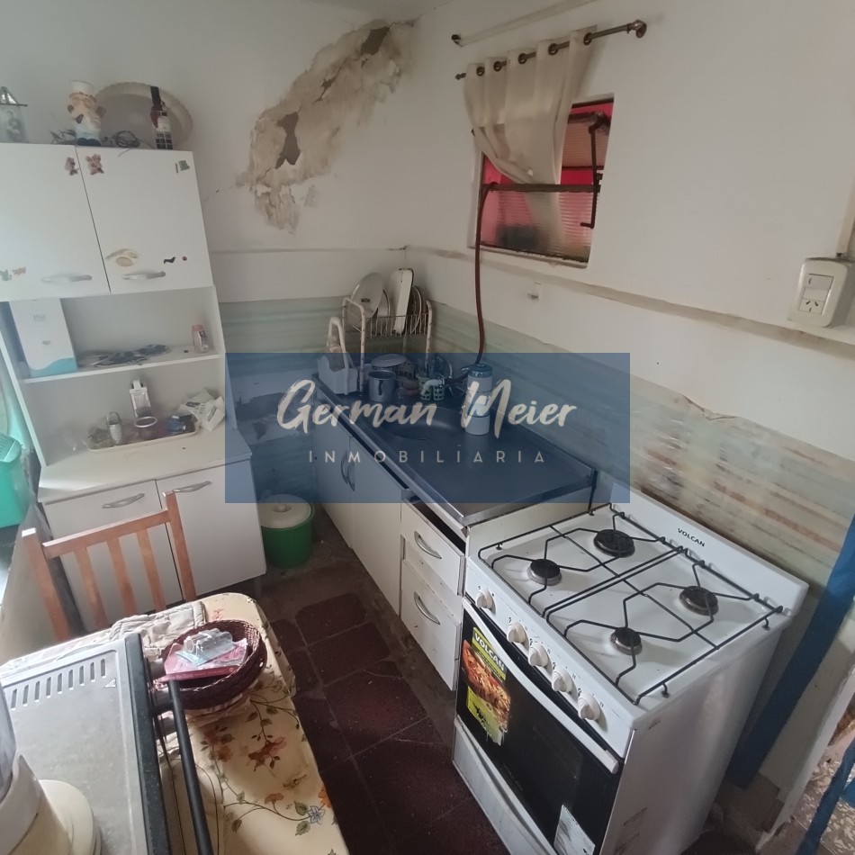 OPORTUNIDAD SE VENDE CASA A REACONDICIONAR