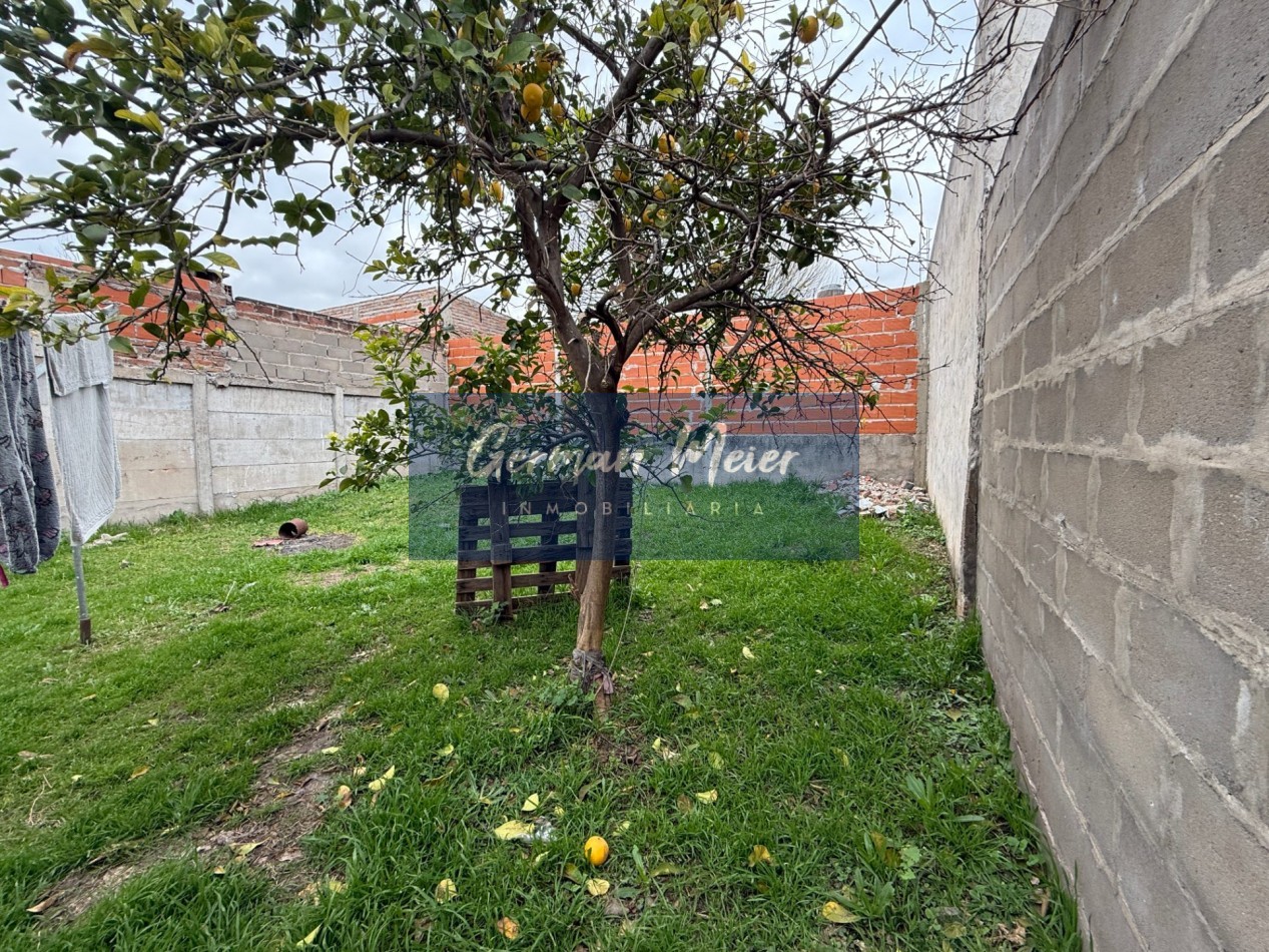 CASA 2 DORMITORIOS | PATIO Y COCHERA | COLONIA AVELLANEDA