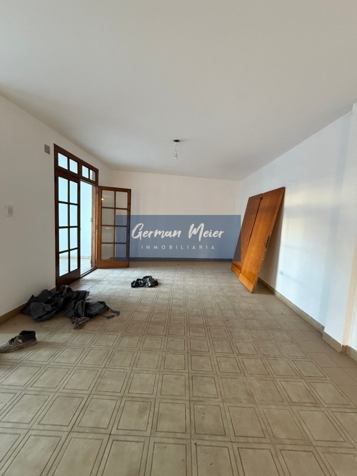 🏡 ALQUILER | GRAN CASA DE 3 PLANTAS - ZONA THOMPSON