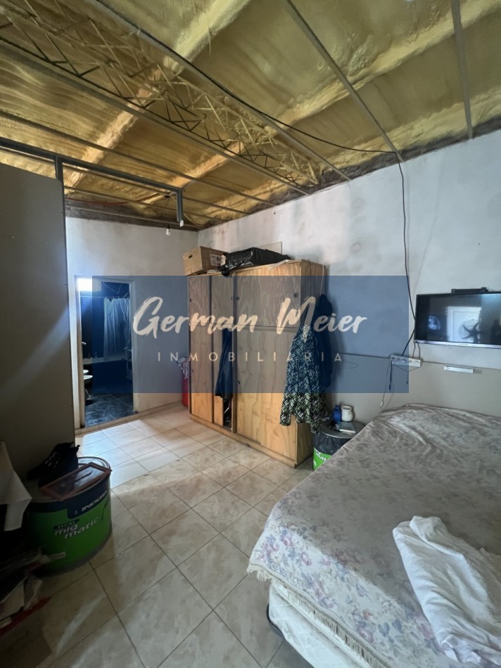 SE VENDE CASA + GALPON