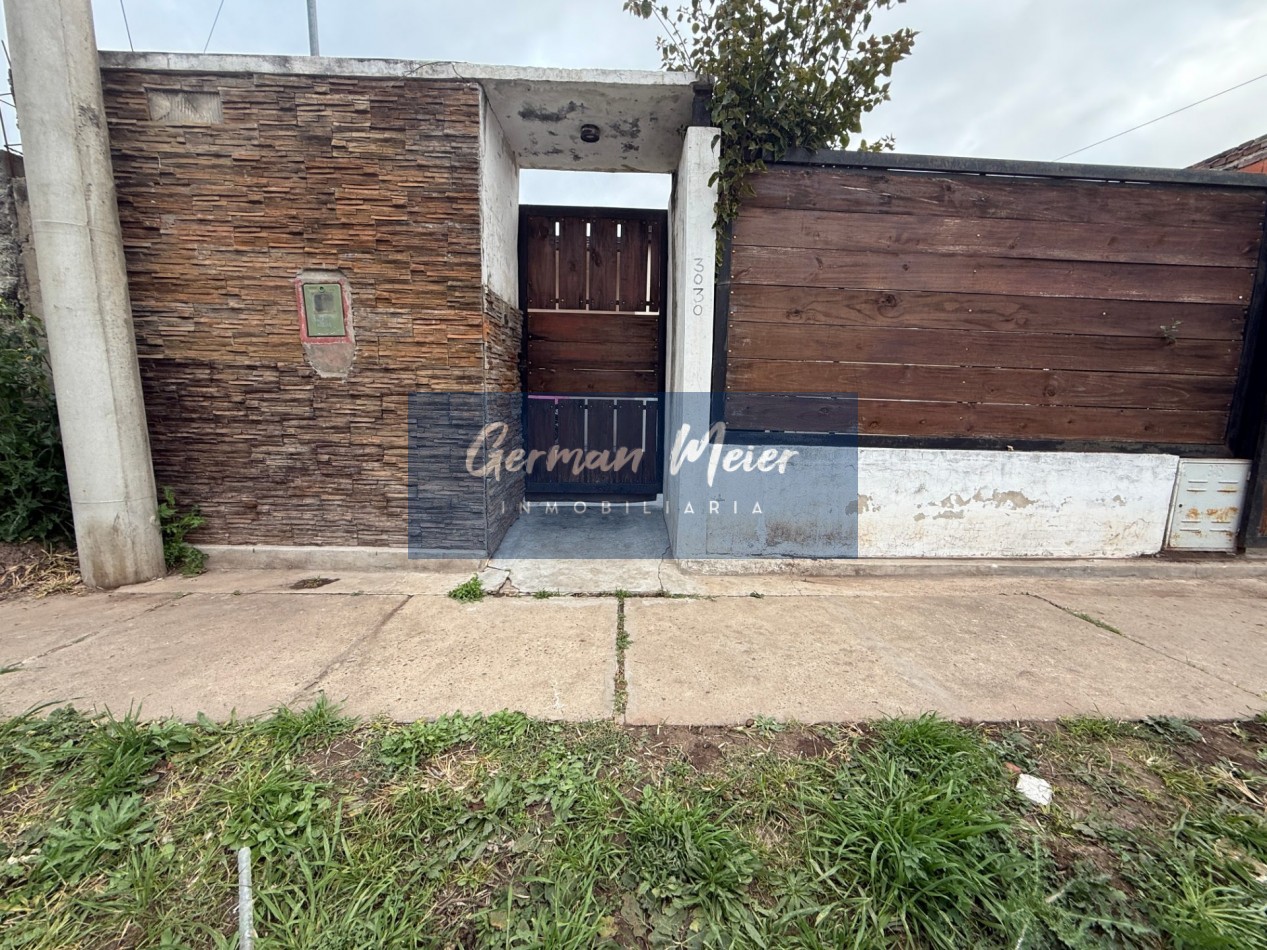 CASA 2 DORMITORIOS | PATIO Y COCHERA | COLONIA AVELLANEDA