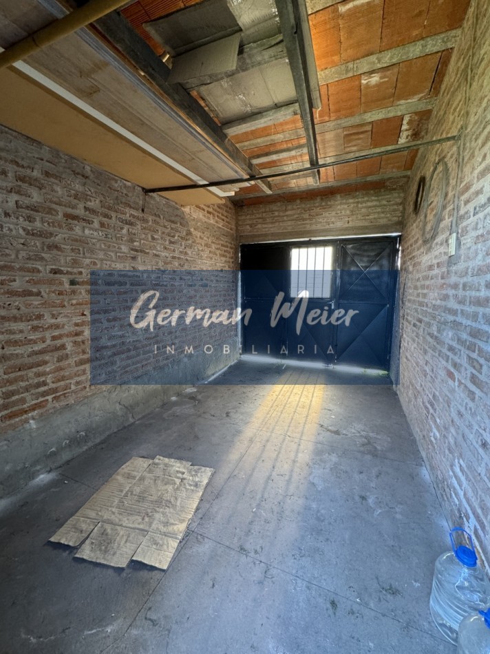 SE VENDE EXCELENTE CASA 2 DORM. ZONA AV. FRIULI Y AV. SAN MARTIN