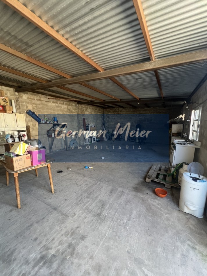 SE VENDE CASA + GALPON