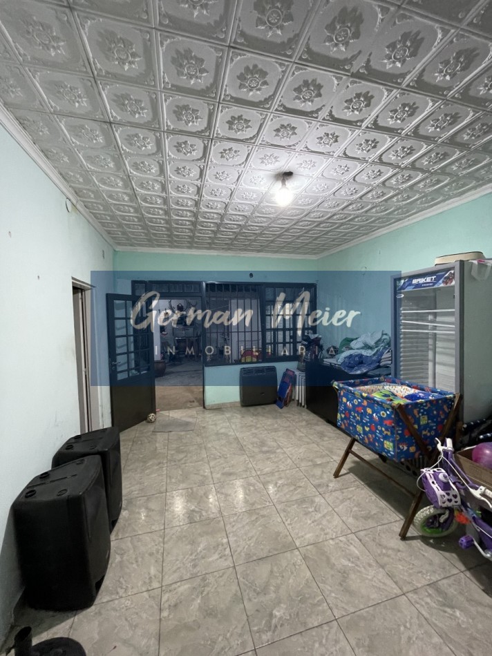 SE VENDE CASA ZONA AV EJERCITO Y GUTIERREZ