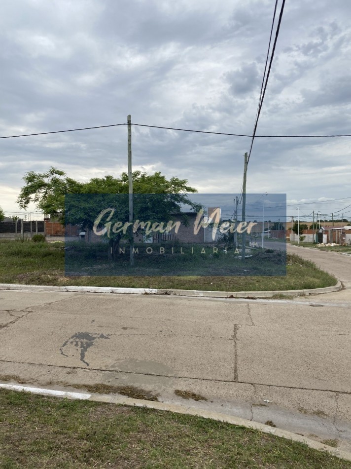 SE VENDE TERRENO EN  SAN BENITO-ALTOS DEL ESTE
