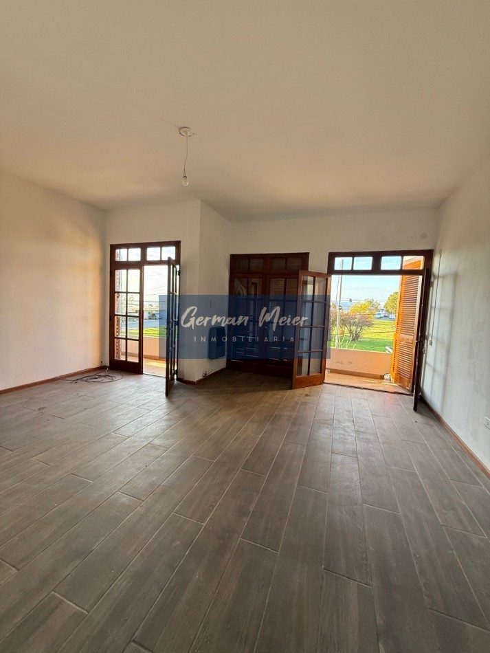 🏡 ALQUILER | GRAN CASA DE 3 PLANTAS - ZONA THOMPSON