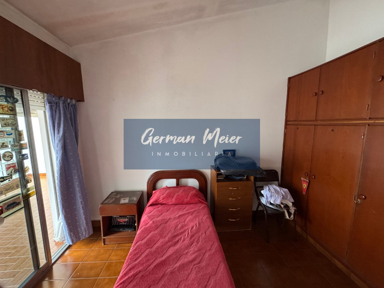 VENTA CASA CENTRICA 4 DORMITORIOS CON PILETA - PARANA