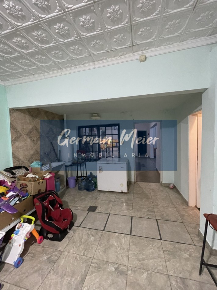 SE VENDE CASA ZONA AV EJERCITO Y GUTIERREZ