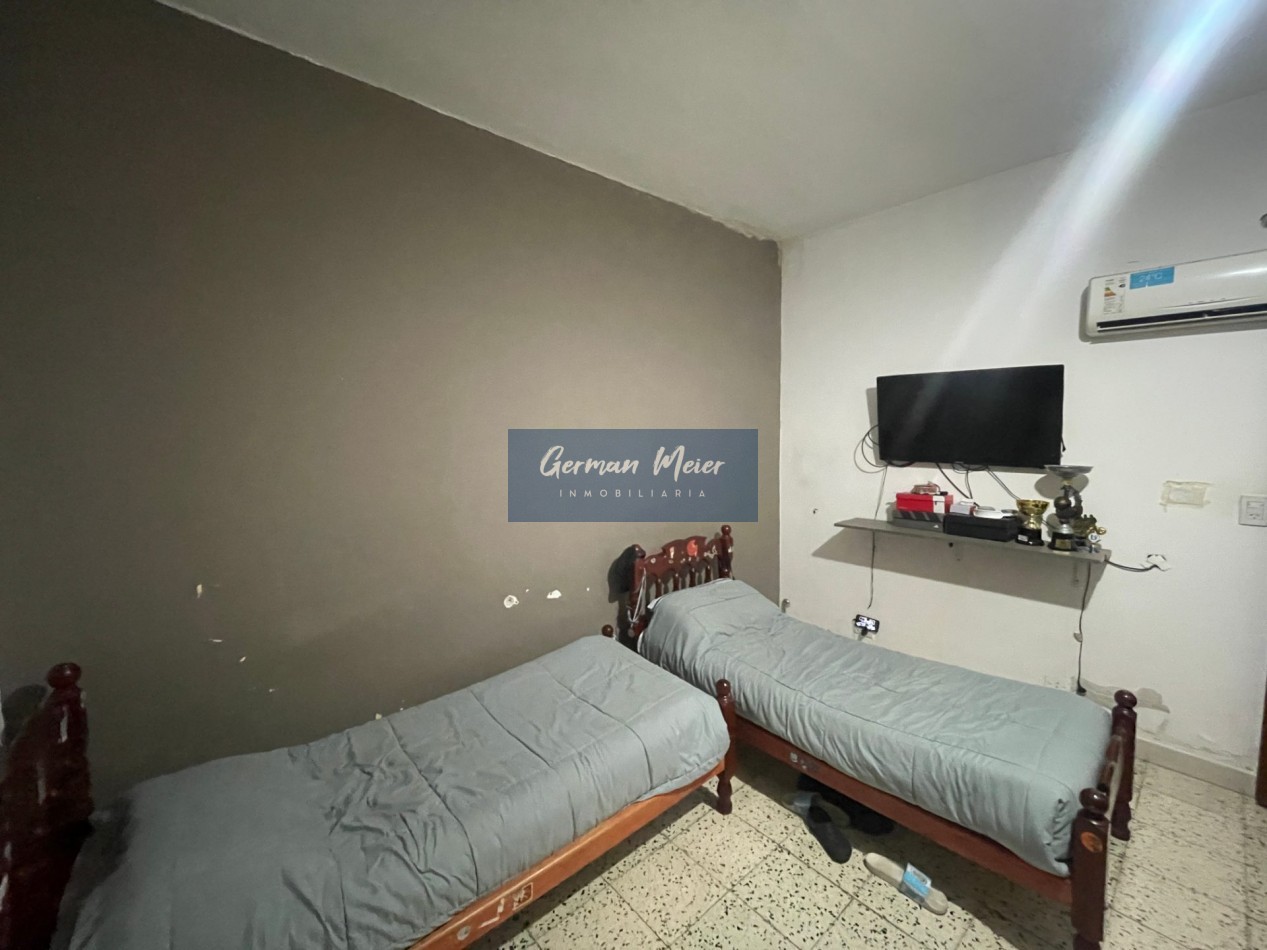 VENDO - Casa 3 dormitorios con patio y cochera APTA CREDITO HIPOTCARIO en Parana - Entre Rios