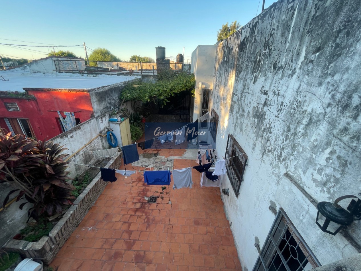VENDO - Casa 3 dormitorios con patio y cochera APTA CREDITO HIPOTCARIO en Parana - Entre Rios