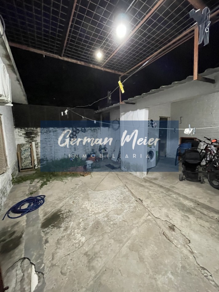 SE VENDE CASA ZONA AV EJERCITO Y GUTIERREZ