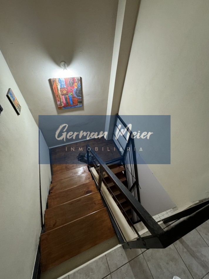 SE VENDE DUPLEX DE 2 DORM. ZONA AV. RAMIREZ Y SAROBE