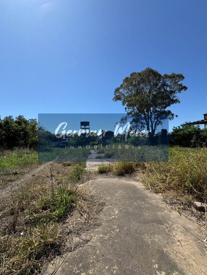VENDO AMPLIO TERRENO SOBRE AV. ALMAFUERTE