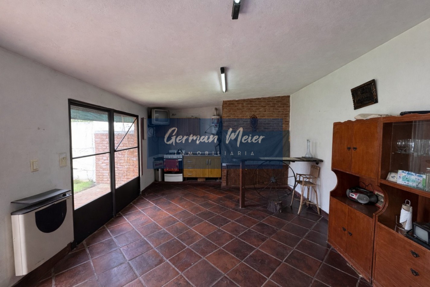 VENTA CASA CENTRICA 4 DORMITORIOS CON PILETA - PARANA
