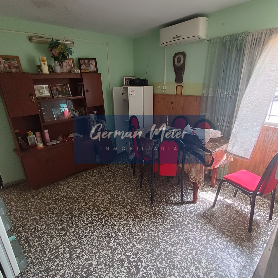 OPORTUNIDAD SE VENDE CASA A REACONDICIONAR