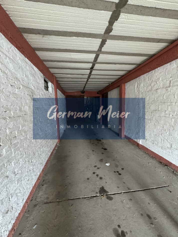 OPORTUNIDAD VENDO INMUEBLE SOBRE AV. RAMIREZ CON GALPON