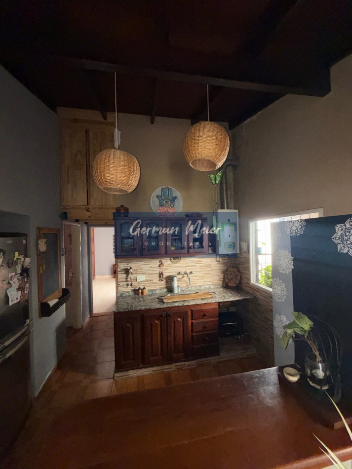 VENTA | OPORTUNIDAD DE INVERSION: CASA DE 3 DORMITORIOS CON QUINCHO