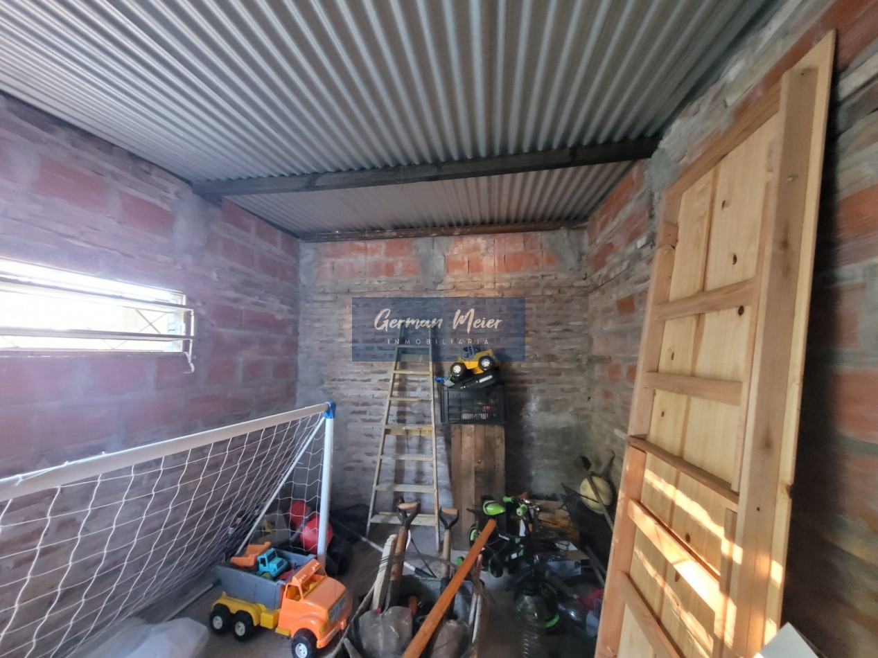 VENTA - CASA DE 2 DORMITORIOS EN COLONIA AVELLANEDA - APTA CREDITO
