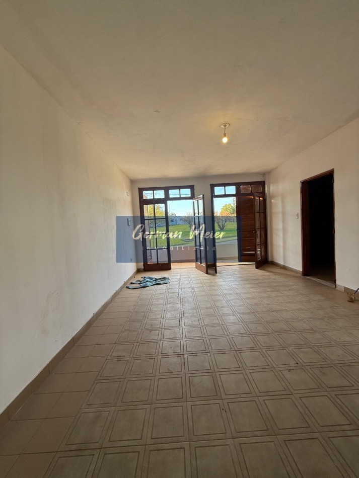 🏡 ALQUILER | GRAN CASA DE 3 PLANTAS - ZONA THOMPSON