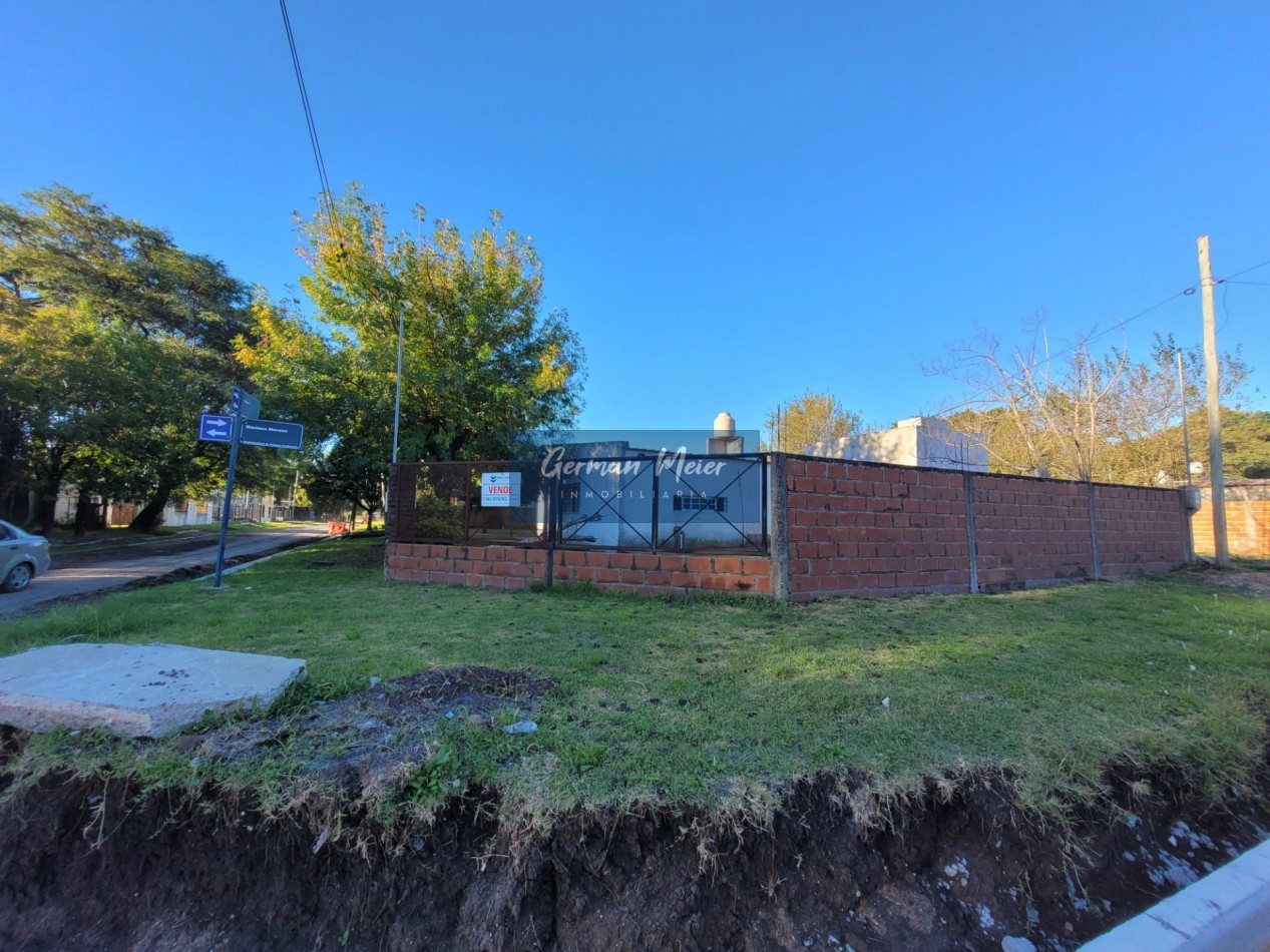 VENTA - CASA DE 2 DORMITORIOS EN COLONIA AVELLANEDA - APTA CREDITO