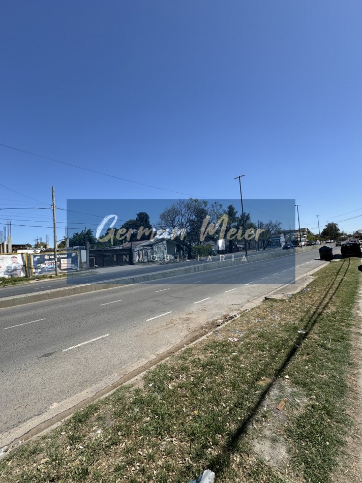 OPORTUNIDAD VENDO AMPLIO TERRENO SOBRE AV. ALMAFUERTE