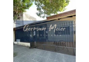 Ubicada en calle Juan O Brien (zona Av. Ejercito y Gutierrez) 