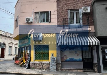 EN VENTA PROPIEDAD CENTRICA EN PLANTA ALTA CON LOCAL COMERCIAL