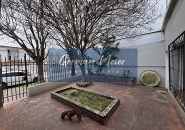VENDO - Casa 3 dormitorios con patio y cochera APTA CREDITO HIPOTCARIO en Parana - Entre Rios